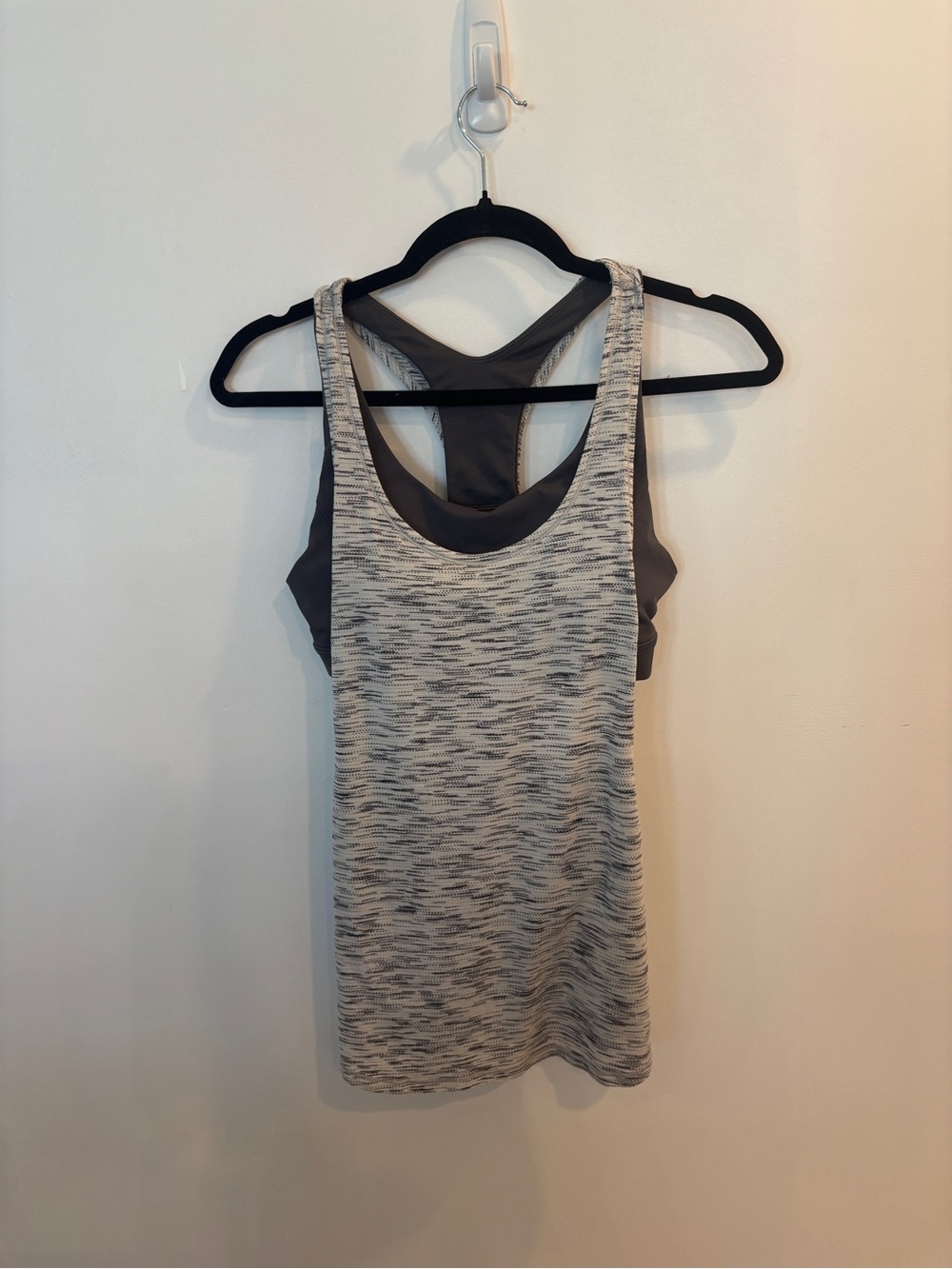 Lululemon Women’s Grey White Tank with Built-In Bra